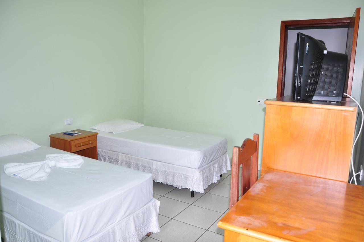 Hotel Sao Miguel Sao Miguel do Araguaia Εξωτερικό φωτογραφία